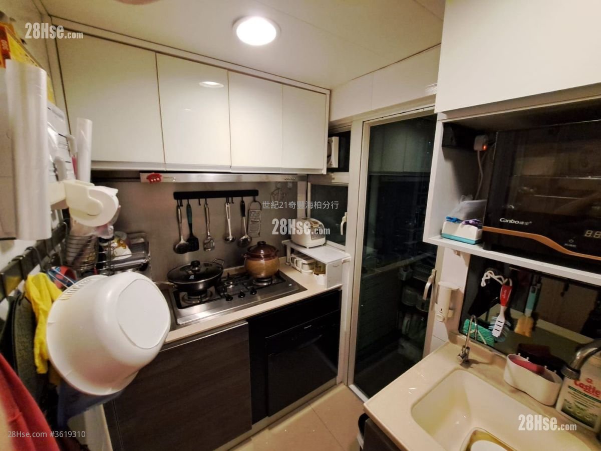 Oceanaire Sell 3 Bedrooms 666 ft² Oceanaire Sell 3 Bedrooms 666 ft²