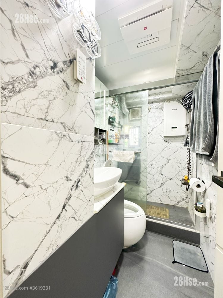 Tsing Yung Terrace Sell 3 Bedrooms , 2 Bathrooms 675 ft² Tsing Yung Terrace Sell 3 Bedrooms , 2 Bathrooms 675 ft²