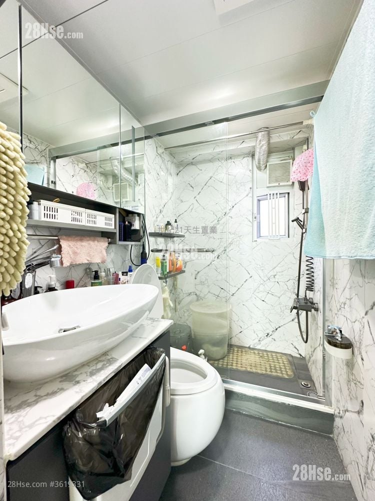 Tsing Yung Terrace Sell 3 Bedrooms , 2 Bathrooms 675 ft² Tsing Yung Terrace Sell 3 Bedrooms , 2 Bathrooms 675 ft²