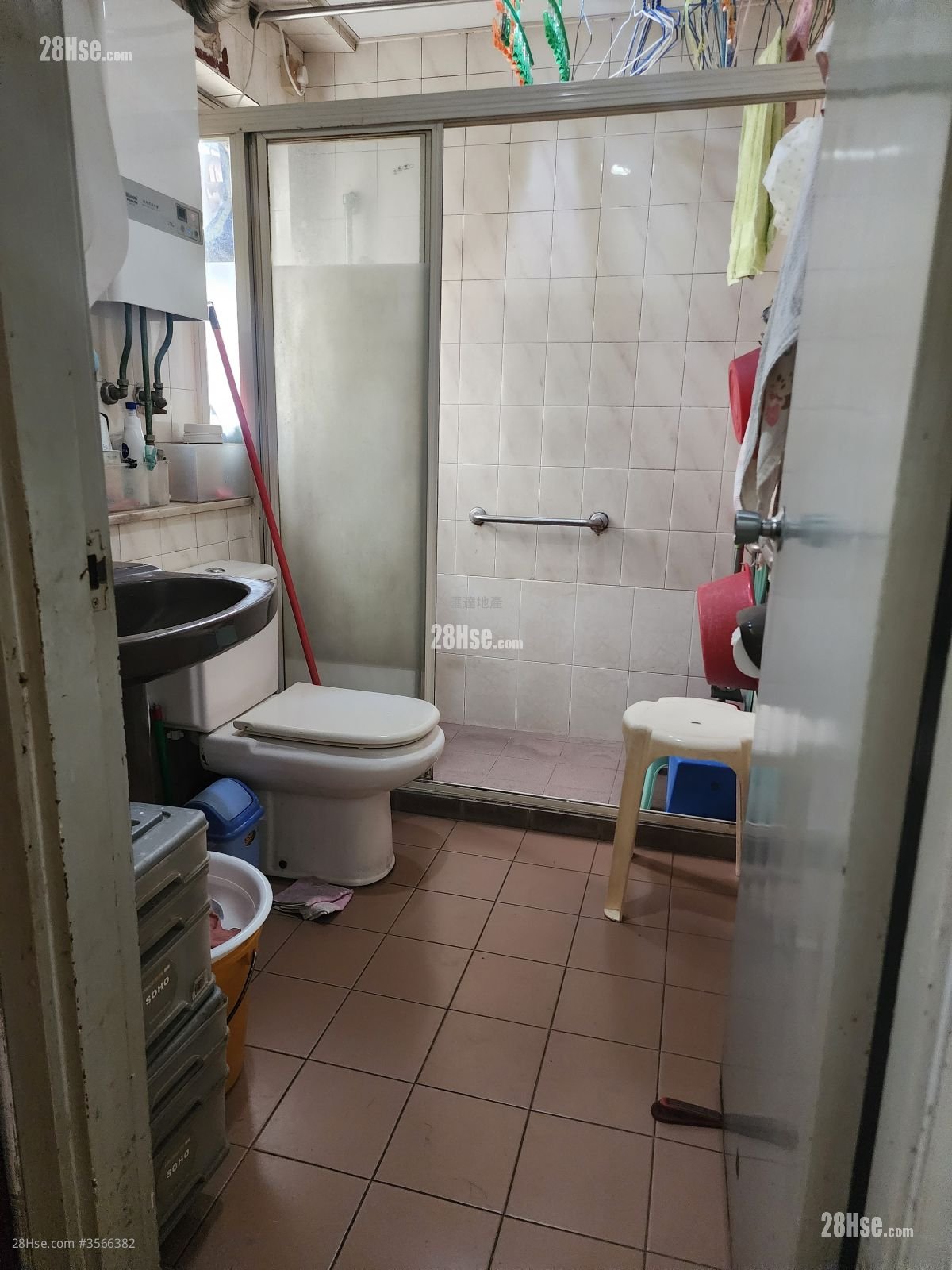 Mei Foo Sun Chuen Sell 555 ft² Mei Foo Sun Chuen Sell 555 ft²