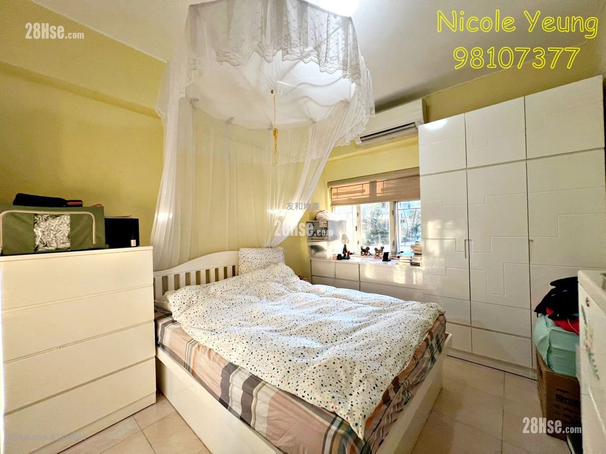 Oriental Gardens Sell 3 Bedrooms , 2 Bathrooms 917 ft² Oriental Gardens Sell 3 Bedrooms , 2 Bathrooms 917 ft²