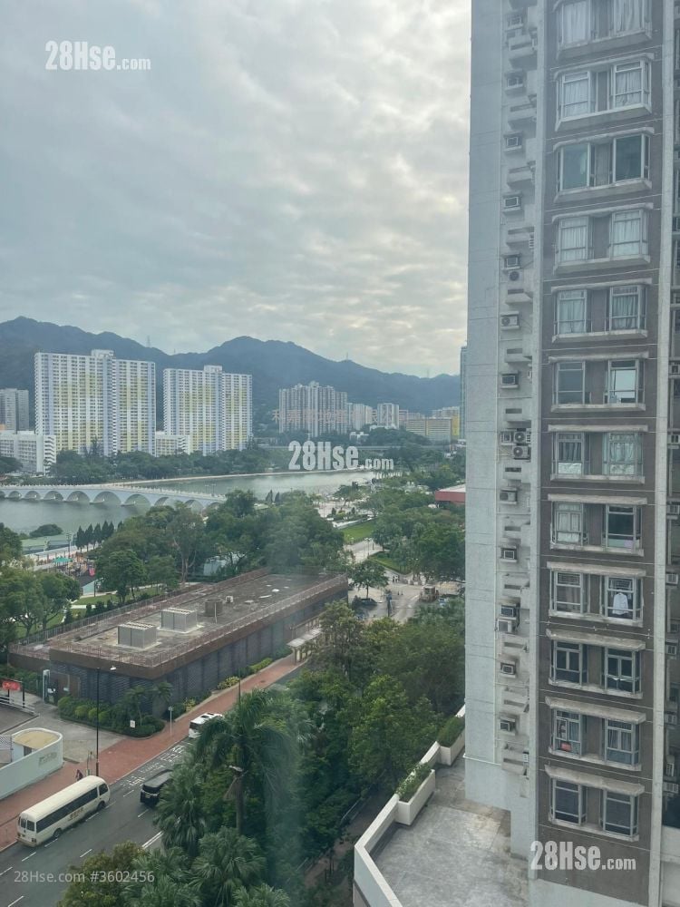 Lucky Plaza Sell 2 Bedrooms , 1 Bathroom 390 ft² Lucky Plaza Sell 2 Bedrooms , 1 Bathroom 390 ft²