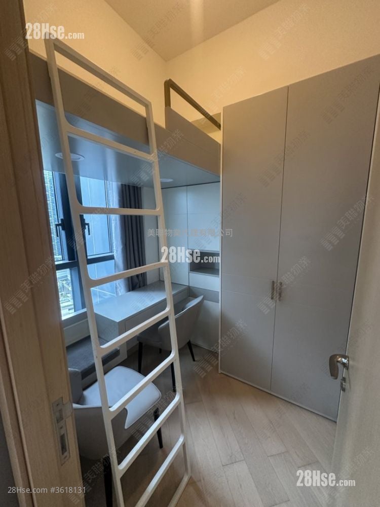 Manor Hill Rental 2 Bedrooms , 1 Bathroom 403 ft² Manor Hill Rental 2 Bedrooms , 1 Bathroom 403 ft²