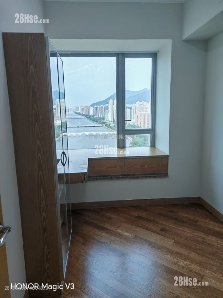 The Riverpark Rental 4 Bedrooms , 4 Bathrooms 1,382 ft² The Riverpark Rental 4 Bedrooms , 4 Bathrooms 1,382 ft²