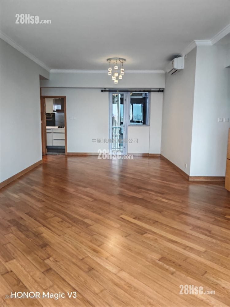 The Riverpark Rental 4 Bedrooms , 4 Bathrooms 1,382 ft² The Riverpark Rental 4 Bedrooms , 4 Bathrooms 1,382 ft²