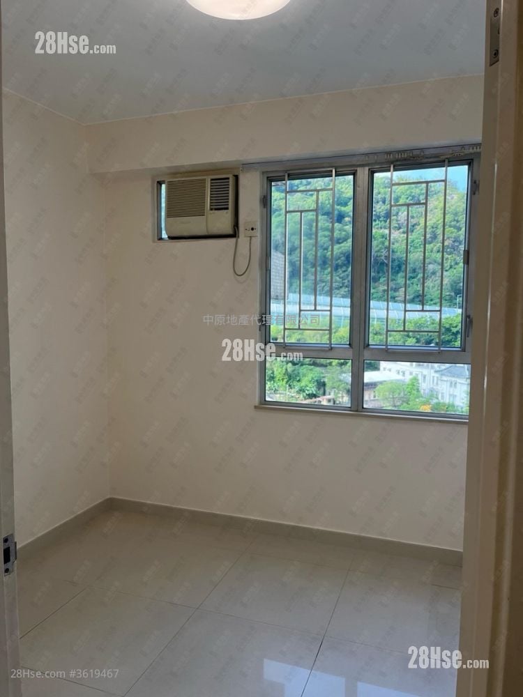 麗城花園 售盤 3 房 , 2 浴室 728 平方呎 麗城花園 售盤 3 房 , 2 浴室 728 平方呎