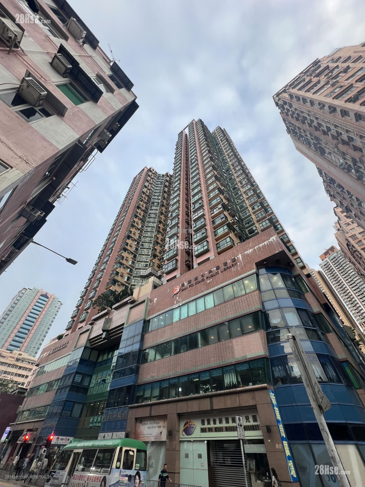 San Po Kong Plaza Rental 2 Bedrooms , 1 Bathroom 445 ft²