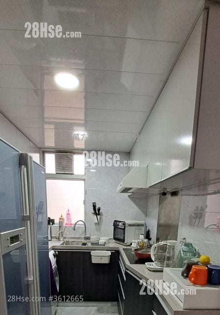 Ka Keng Court Sell 3 Bedrooms , 2 Bathrooms 650 ft² Ka Keng Court Sell 3 Bedrooms , 2 Bathrooms 650 ft²