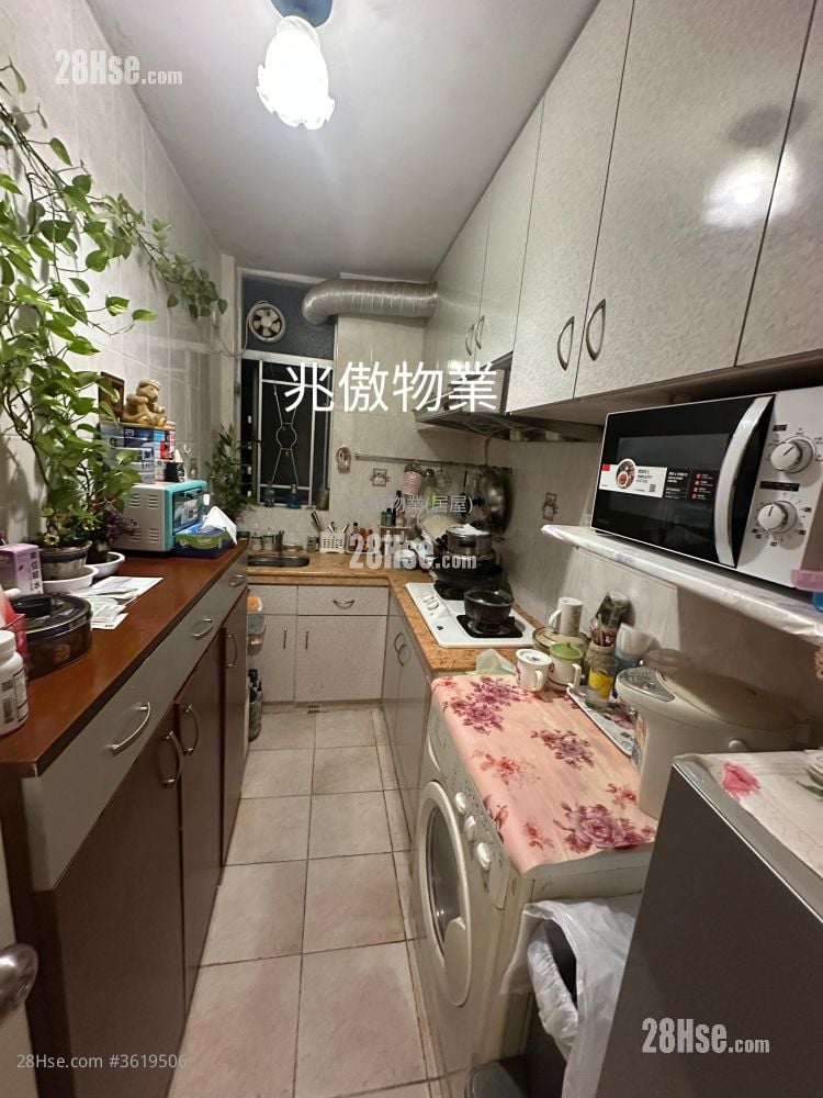 富荣花园 售盘 2 房 , 1 浴室 431 平方尺 富荣花园 售盘 2 房 , 1 浴室 431 平方尺