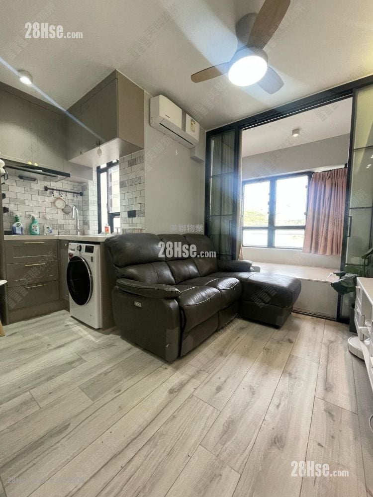 Yung Ming Court Sell 1 Bedroom , 1 Bathroom 282 ft²