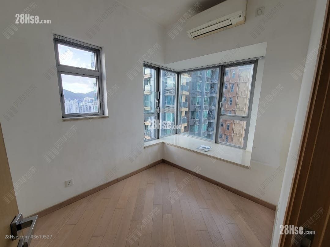 Century Gateway Sell 1 Bedroom , 1 Bathroom 374 ft² Century Gateway Sell 1 Bedroom , 1 Bathroom 374 ft²