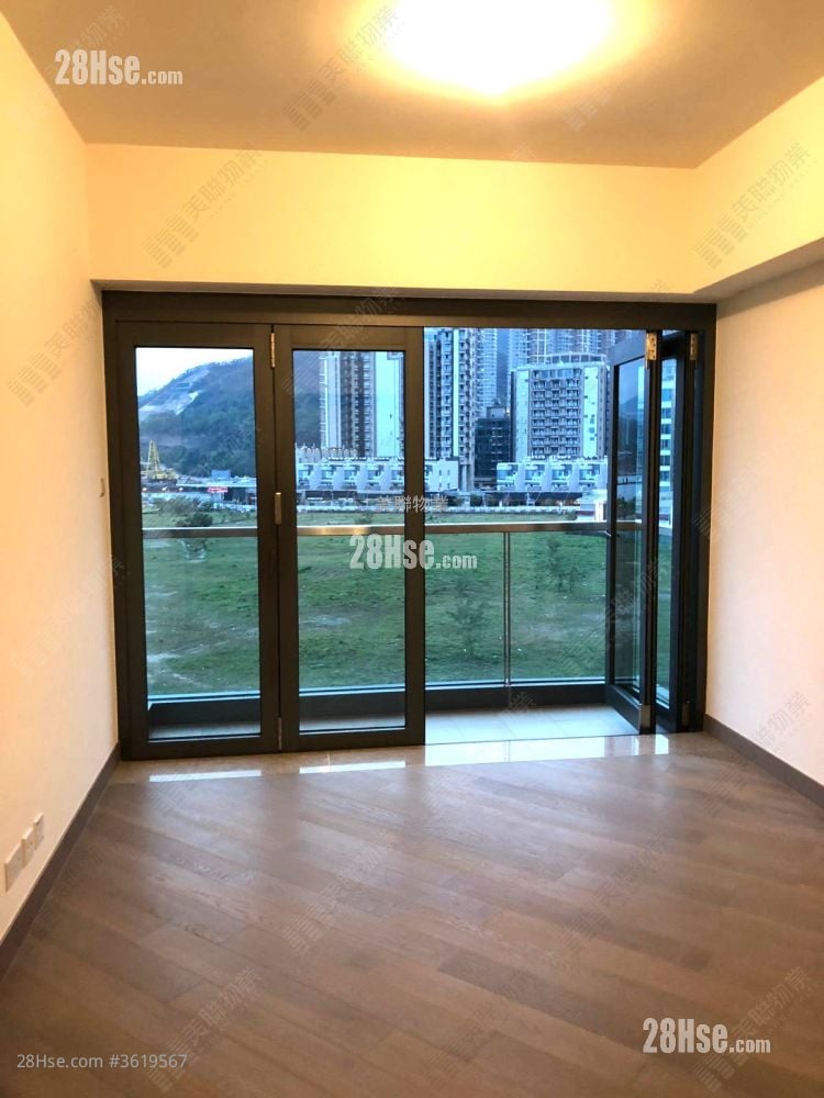 The Wings Sell 3 Bedrooms 904 ft² The Wings Sell 3 Bedrooms 904 ft²