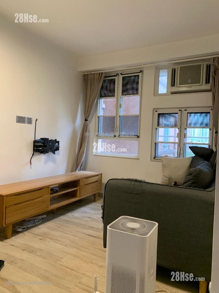 Siu Hong Court Sell 2 Bedrooms , 1 Bathroom 476 ft² Siu Hong Court Sell 2 Bedrooms , 1 Bathroom 476 ft²