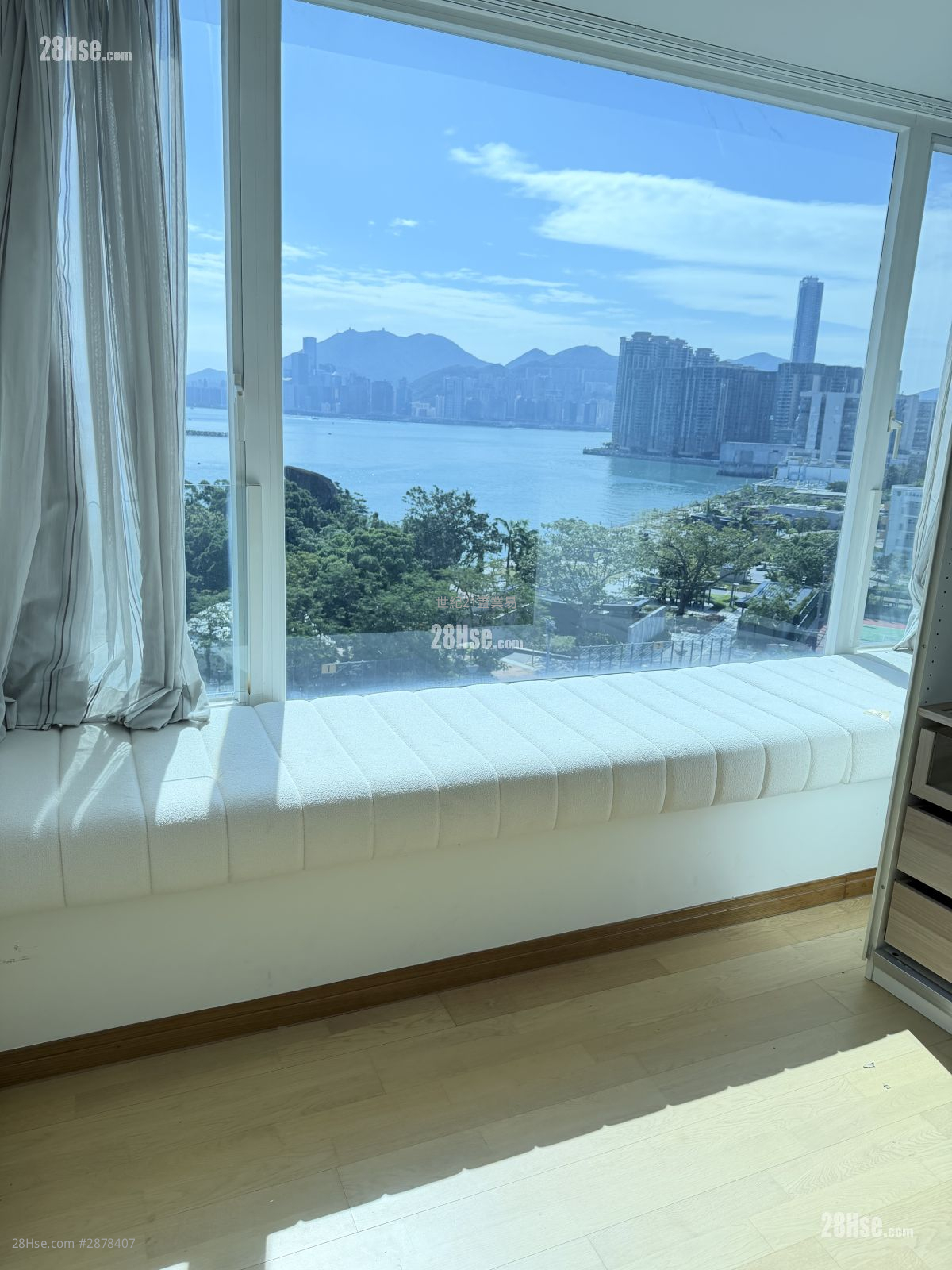 港圖灣 售盤 4 房 , 3 浴室 890 平方呎 港圖灣 售盤 4 房 , 3 浴室 890 平方呎