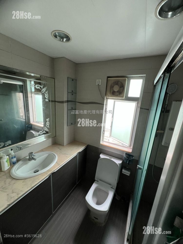 黃埔花園 售盤 4 房 , 2 浴室 860 平方呎 黃埔花園 售盤 4 房 , 2 浴室 860 平方呎