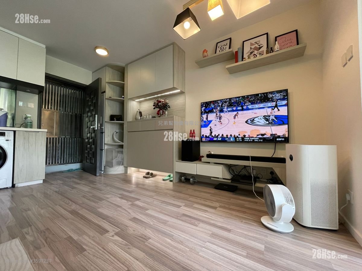 颂雅苑 租盘 1 房 , 1 浴室 385 平方尺