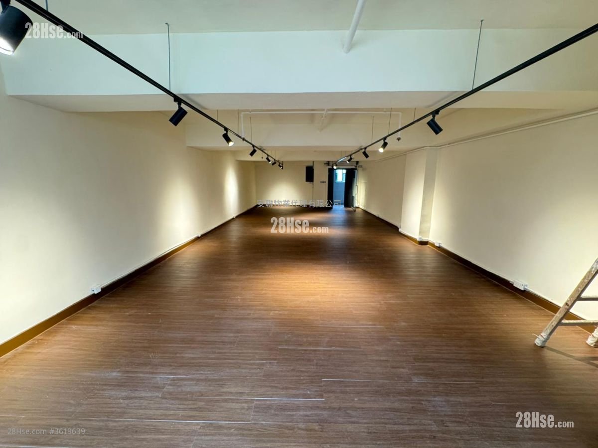 兆威工業大廈 租盤 1 廁所 兆威工業大廈 租盤 1 廁所