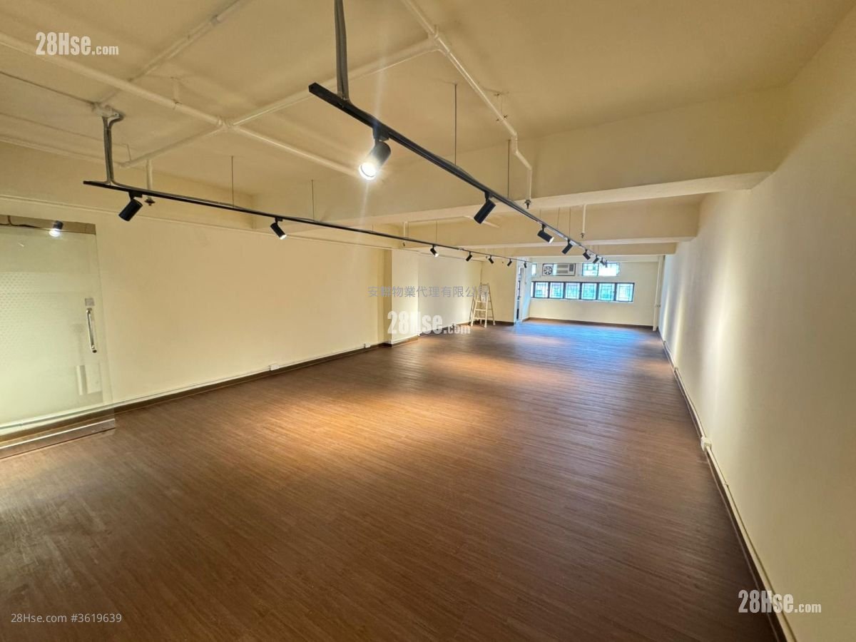 兆威工業大廈 租盤 1 廁所 兆威工業大廈 租盤 1 廁所