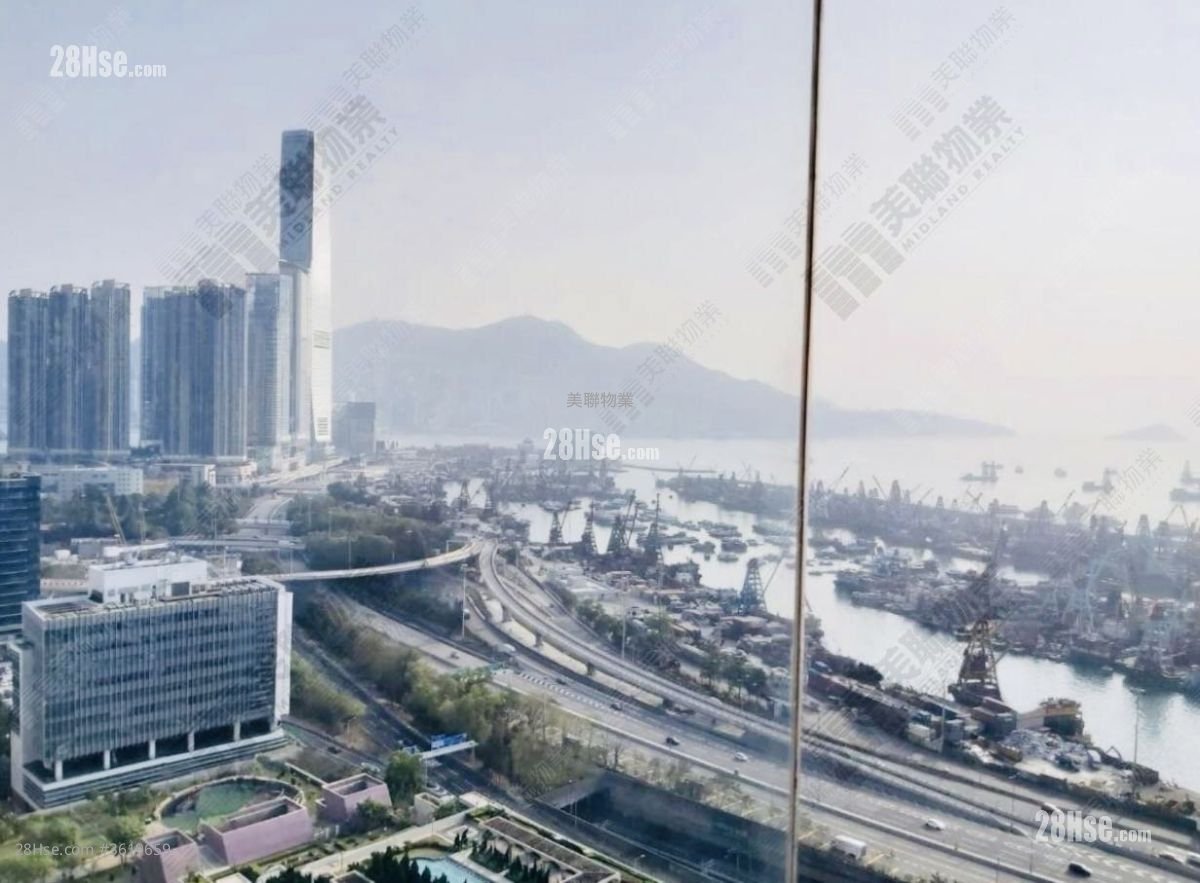 Central Park Sell 3 Bedrooms 777 ft² Central Park Sell 3 Bedrooms 777 ft²