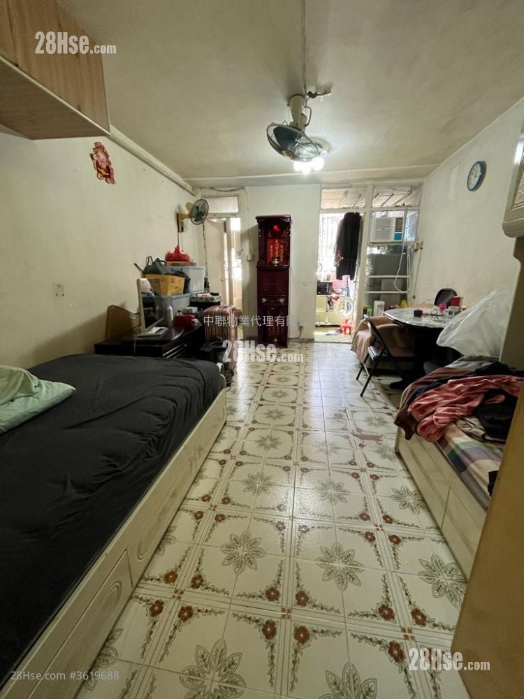Pok Hong Estate Sell 1 Bedroom , 1 Bathroom 277 ft²