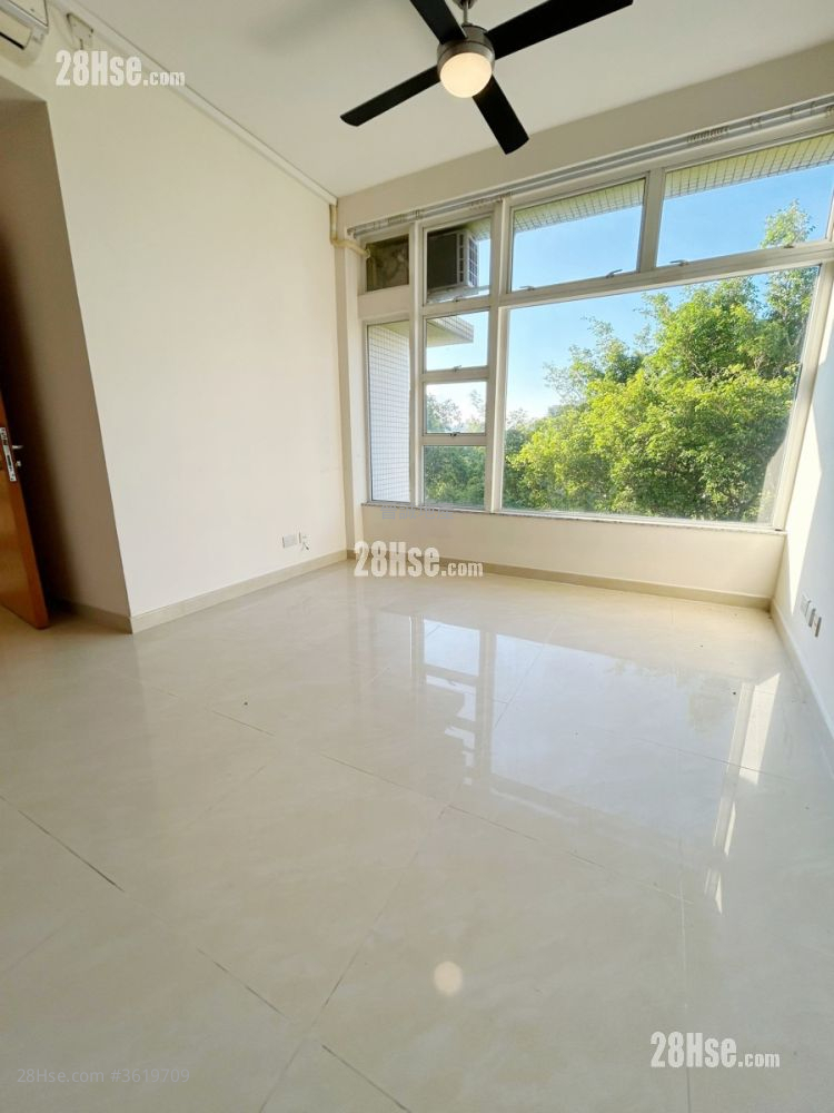 涟山 售盘 4 房 , 3 浴室 873 平方尺 涟山 售盘 4 房 , 3 浴室 873 平方尺