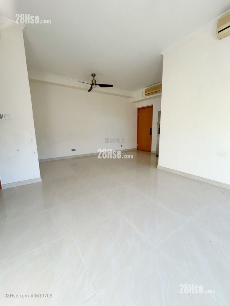 涟山 售盘 4 房 , 3 浴室 873 平方尺 涟山 售盘 4 房 , 3 浴室 873 平方尺