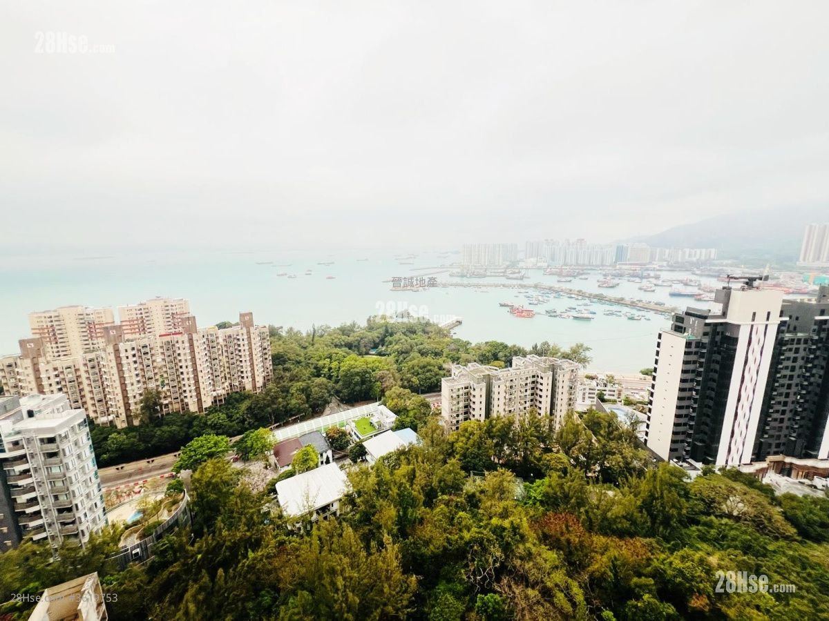 青榕台 售盘 3 房 , 2 浴室 696 平方尺 青榕台 售盘 3 房 , 2 浴室 696 平方尺