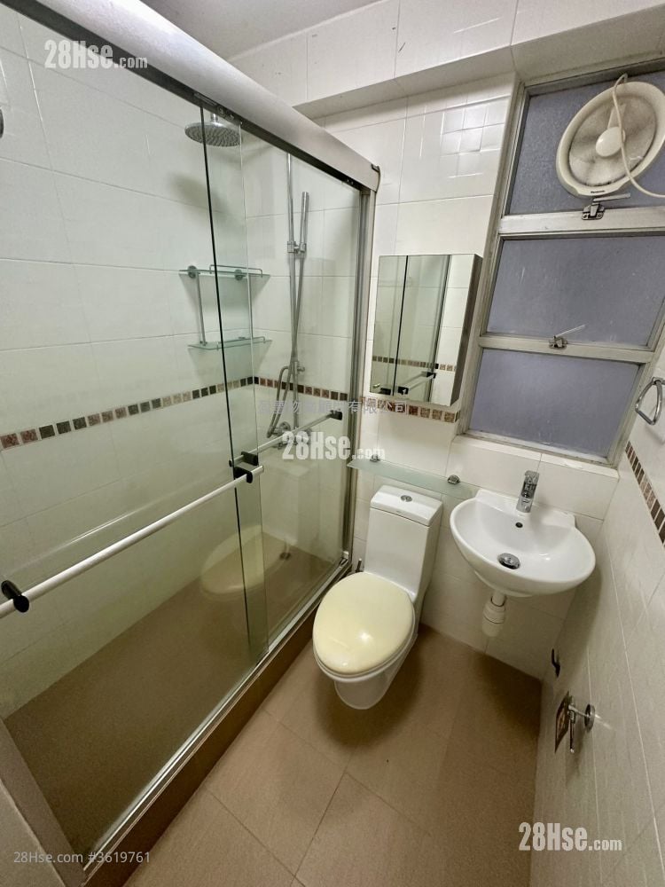 Phoenix Court Sell 3 Bedrooms , 2 Bathrooms 1,119 ft² Phoenix Court Sell 3 Bedrooms , 2 Bathrooms 1,119 ft²
