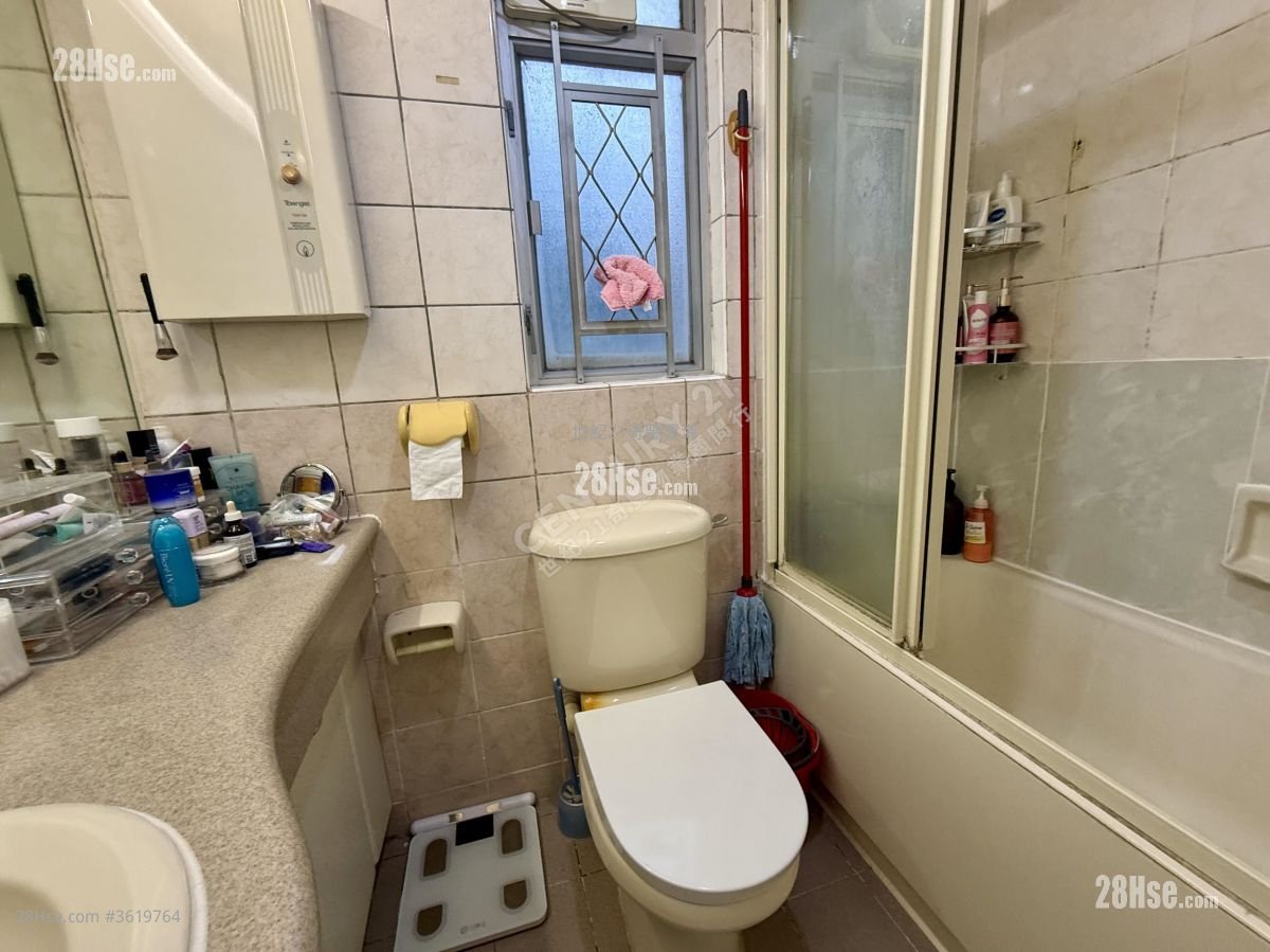 愉翠苑 售盤 2 房 519 平方呎 愉翠苑 售盤 2 房 519 平方呎