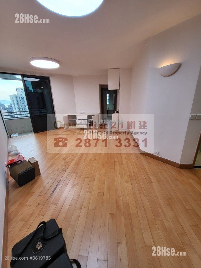 Euston Court Rental 3 Bedrooms , 2 Bathrooms 790 ft² Euston Court Rental 3 Bedrooms , 2 Bathrooms 790 ft²