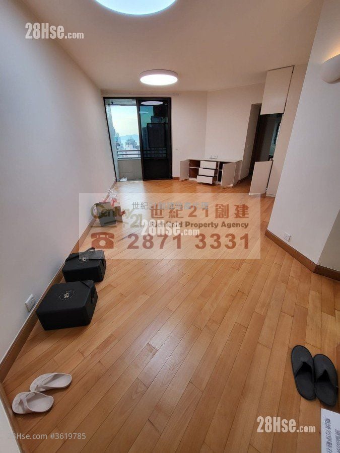 Euston Court Rental 3 Bedrooms , 2 Bathrooms 790 ft² Euston Court Rental 3 Bedrooms , 2 Bathrooms 790 ft²
