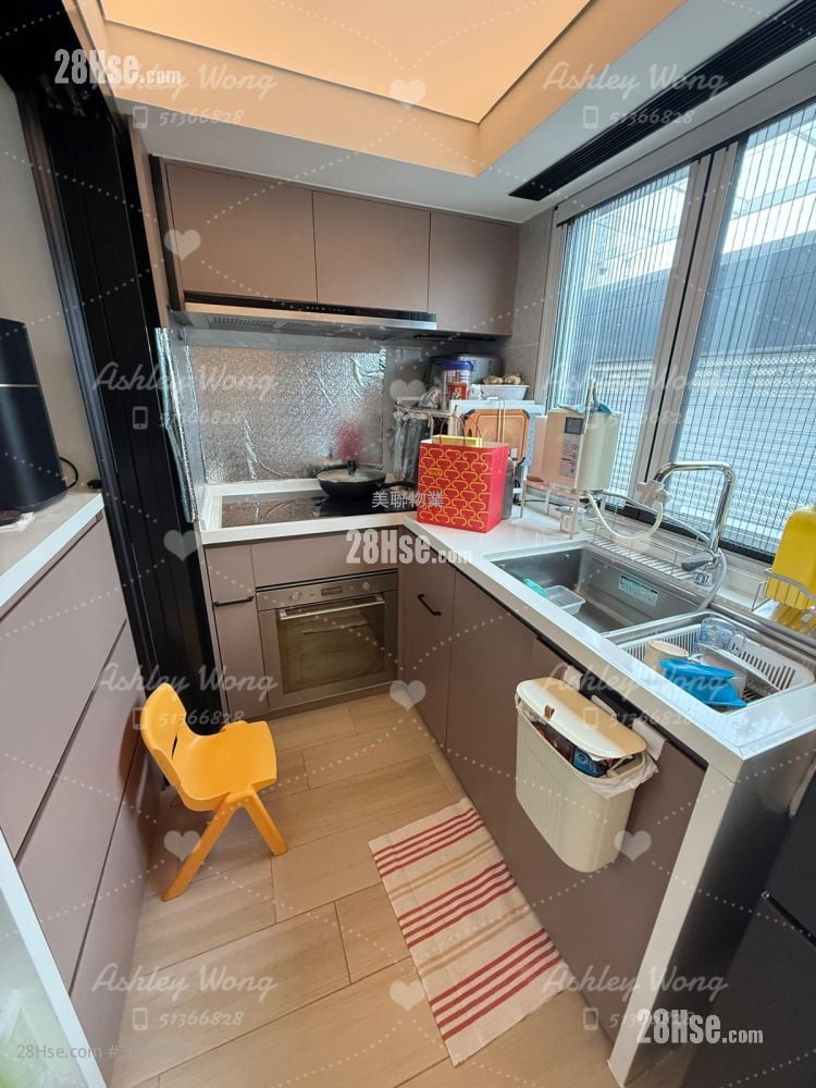 Fairview Park Sell 2 Bedrooms , 2 Bathrooms 848 ft² Fairview Park Sell 2 Bedrooms , 2 Bathrooms 848 ft²