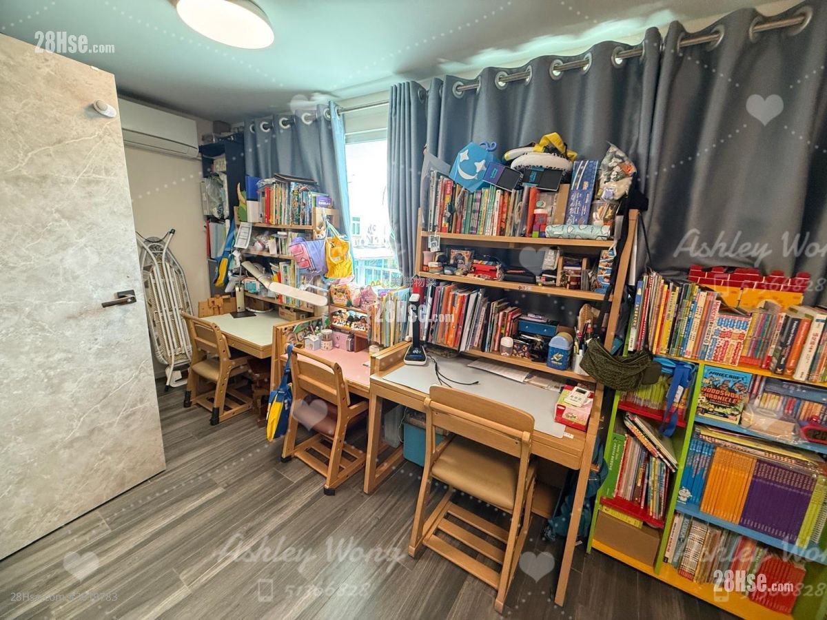 Fairview Park Sell 2 Bedrooms , 2 Bathrooms 848 ft² Fairview Park Sell 2 Bedrooms , 2 Bathrooms 848 ft²