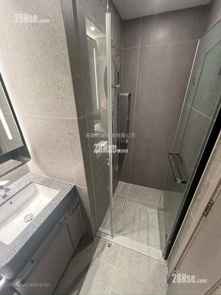 Novo Land Rental Studio , 1 Bathroom 259 ft² Novo Land Rental Studio , 1 Bathroom 259 ft²