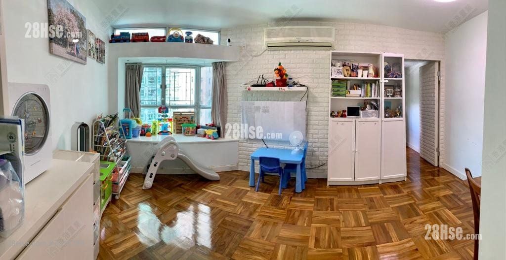 The Pinnacle Rental 3 Bedrooms , 2 Bathrooms 614 ft²