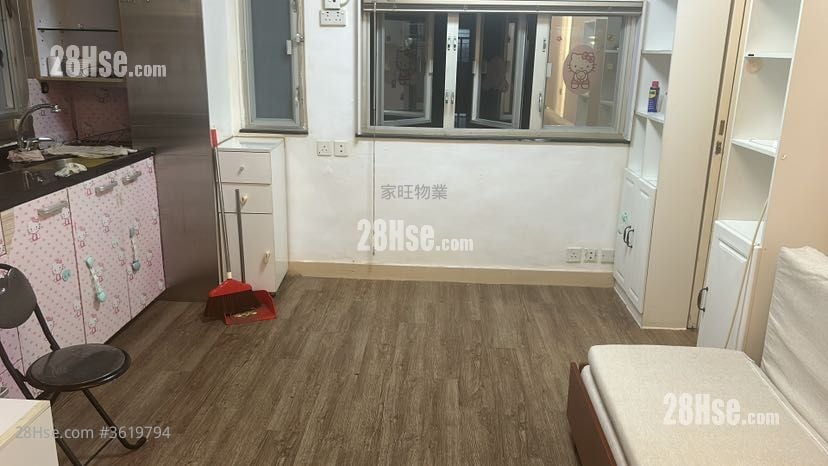 Hang Tung Building Rental 2 Bedrooms , 1 Bathroom 371 ft² Hang Tung Building Rental 2 Bedrooms , 1 Bathroom 371 ft²