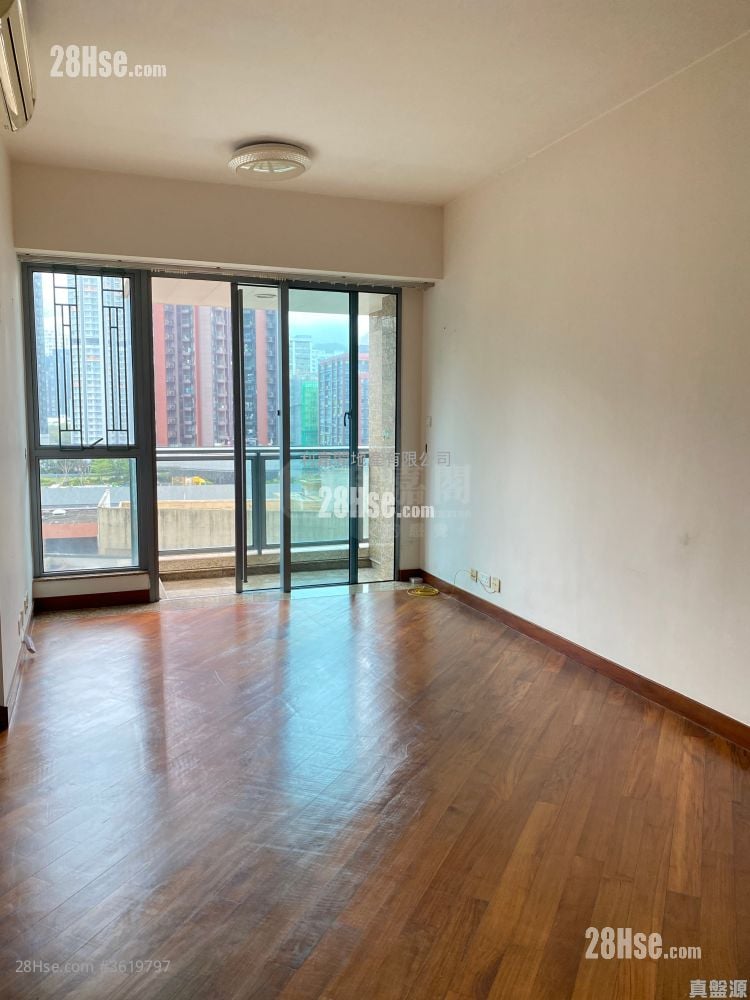The Palazzo Sell 2 Bedrooms 554 ft² The Palazzo Sell 2 Bedrooms 554 ft²