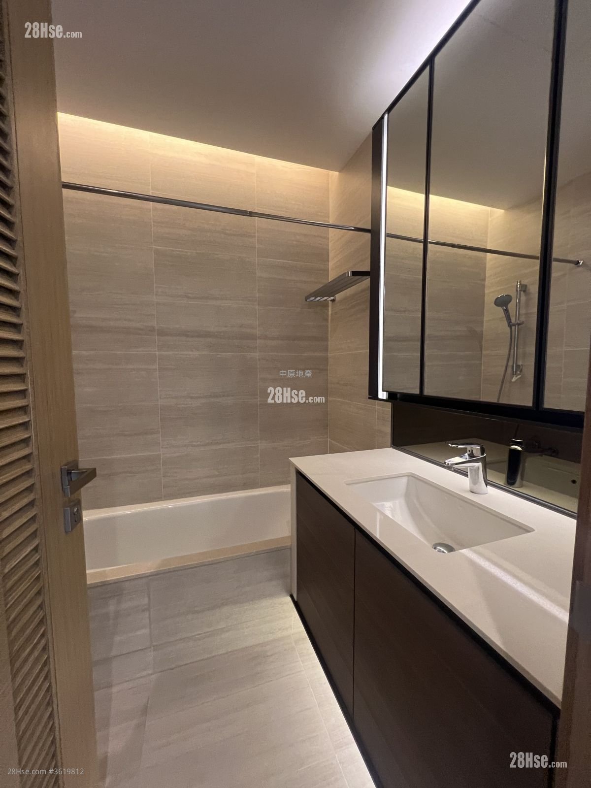 The Bloomsway Sell 4 Bedrooms , 4 Bathrooms 1,215 ft² The Bloomsway Sell 4 Bedrooms , 4 Bathrooms 1,215 ft²