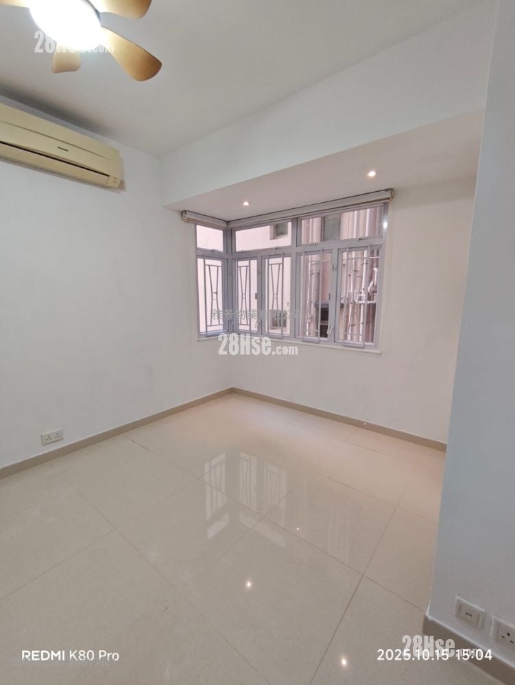 King's Way Mansion Sell 2 Bedrooms , 1 Bathroom 620 ft² King's Way Mansion Sell 2 Bedrooms , 1 Bathroom 620 ft²