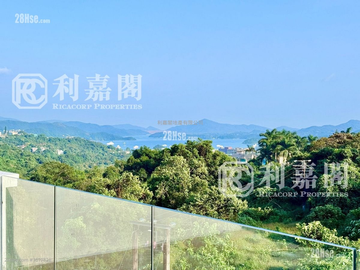 南山新村 售盤 4 房 , 3 浴室 2,100 平方呎 南山新村 售盤 4 房 , 3 浴室 2,100 平方呎