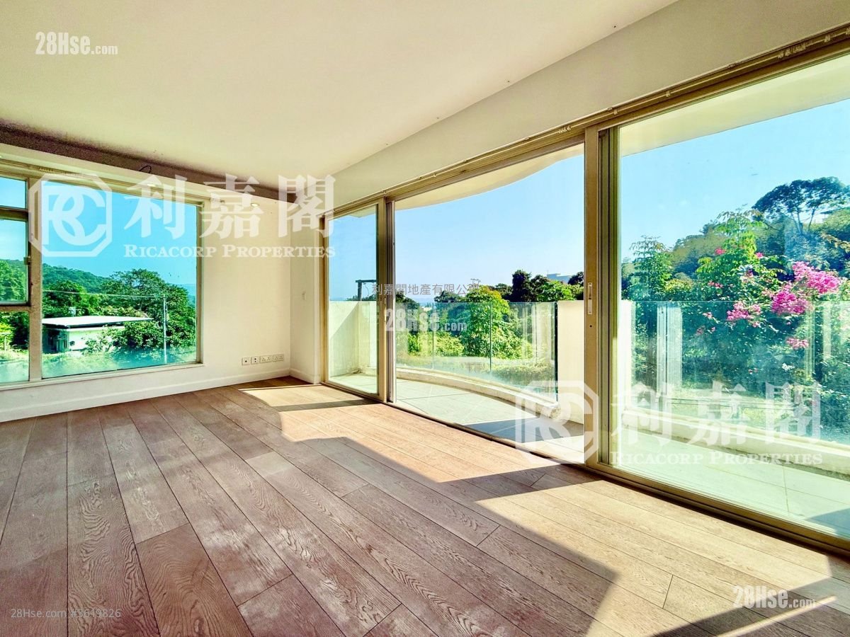 南山新村 售盤 4 房 , 3 浴室 2,100 平方呎 南山新村 售盤 4 房 , 3 浴室 2,100 平方呎