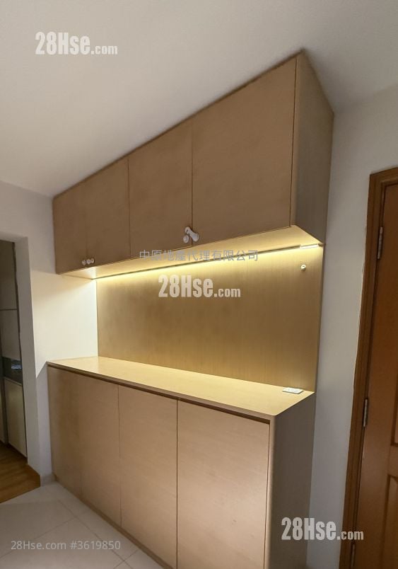 Wo Ming Court Sell 3 Bedrooms 639 ft² Wo Ming Court Sell 3 Bedrooms 639 ft²