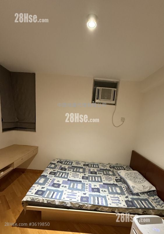 Wo Ming Court Sell 3 Bedrooms 639 ft² Wo Ming Court Sell 3 Bedrooms 639 ft²