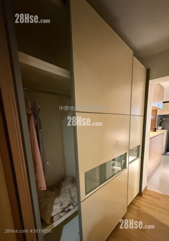 Wo Ming Court Sell 3 Bedrooms 639 ft² Wo Ming Court Sell 3 Bedrooms 639 ft²