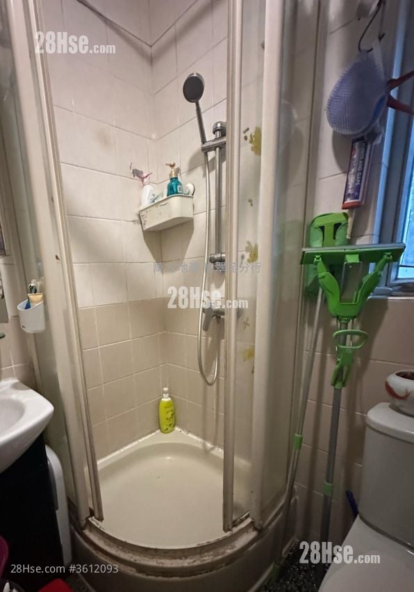 嘉徑苑 售盤 3 房 , 2 浴室 650 平方呎 嘉徑苑 售盤 3 房 , 2 浴室 650 平方呎