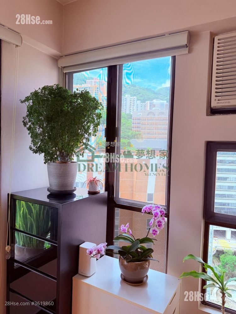 Smiling Court Sell 2 Bedrooms , 1 Bathroom 422 ft² Smiling Court Sell 2 Bedrooms , 1 Bathroom 422 ft²