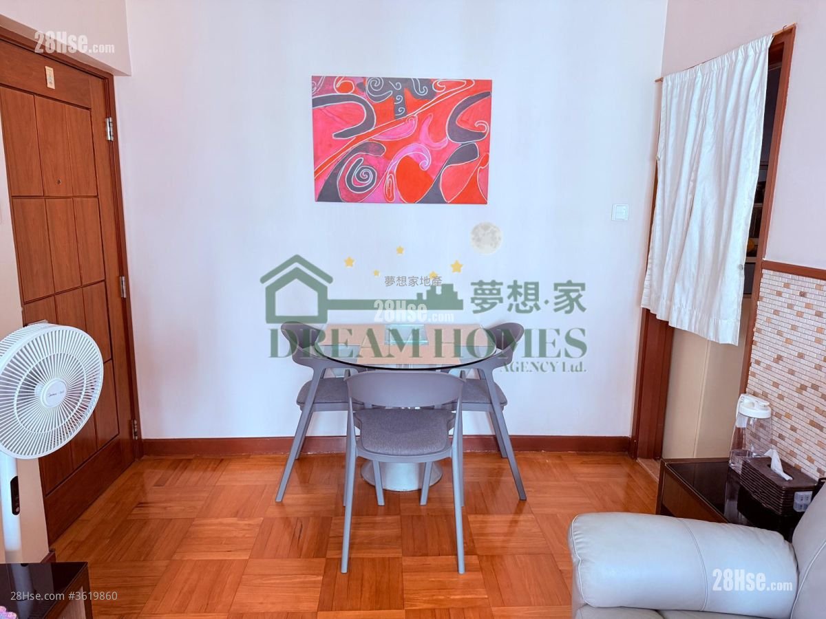 Smiling Court Sell 2 Bedrooms , 1 Bathroom 422 ft² Smiling Court Sell 2 Bedrooms , 1 Bathroom 422 ft²