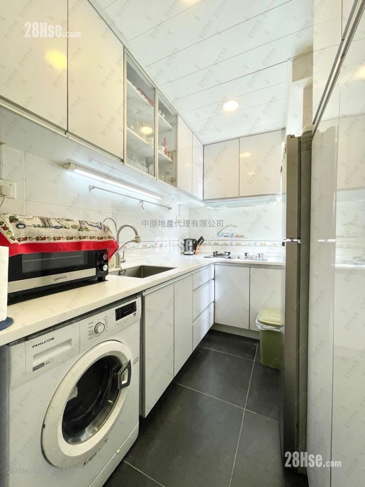 Parc Oasis Sell 2 Bedrooms , 1 Bathroom 522 ft² Parc Oasis Sell 2 Bedrooms , 1 Bathroom 522 ft²