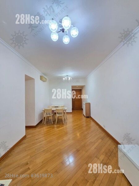 Royal Peninsula Rental 4 Bedrooms 948 ft² Royal Peninsula Rental 4 Bedrooms 948 ft²