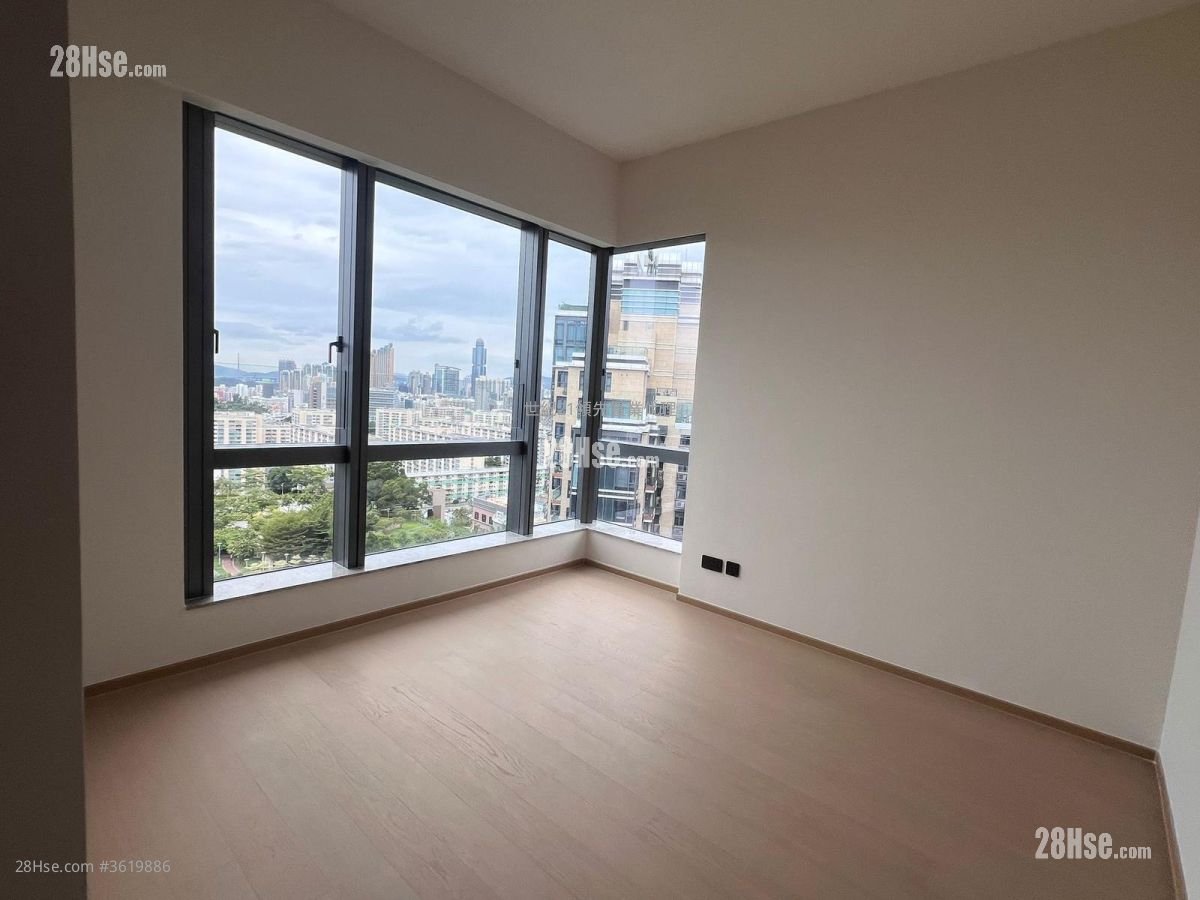 In One Rental 3 Bedrooms , 3 Bathrooms 904 ft² In One Rental 3 Bedrooms , 3 Bathrooms 904 ft²